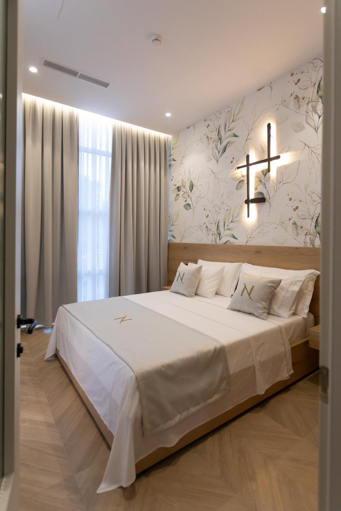 Nayel Hotel Durres Exterior photo