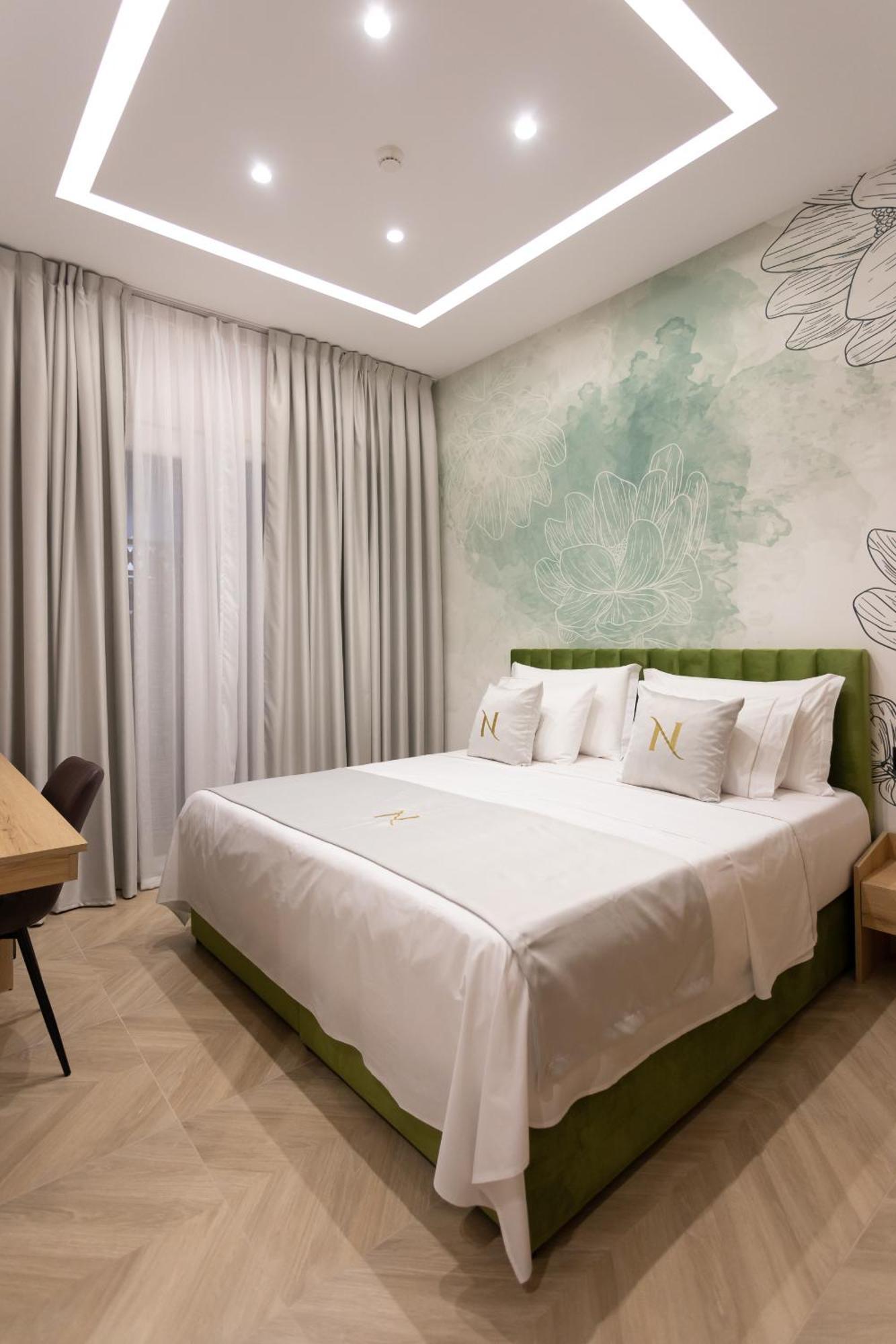 Nayel Hotel Durres Exterior photo