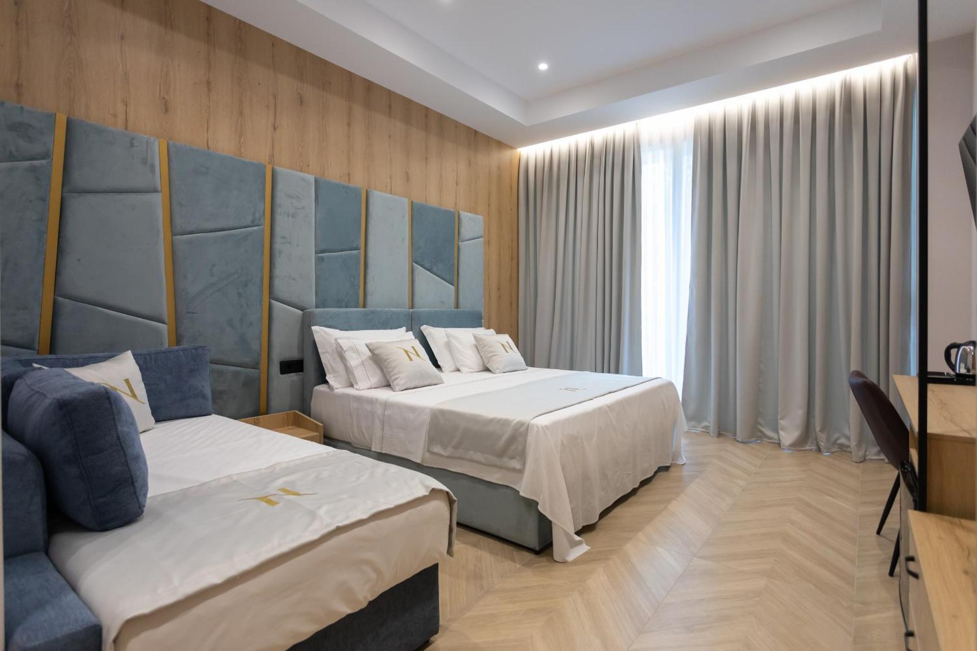 Nayel Hotel Durres Exterior photo