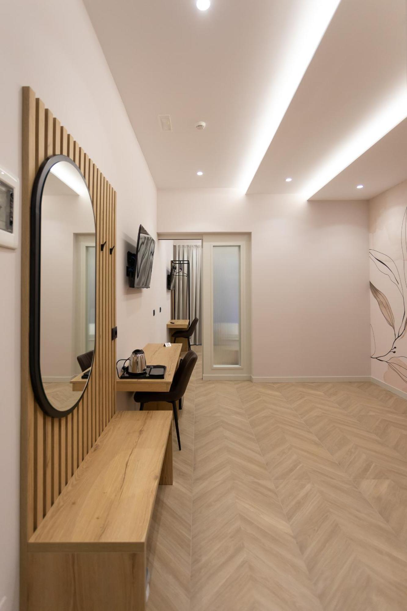 Nayel Hotel Durres Exterior photo