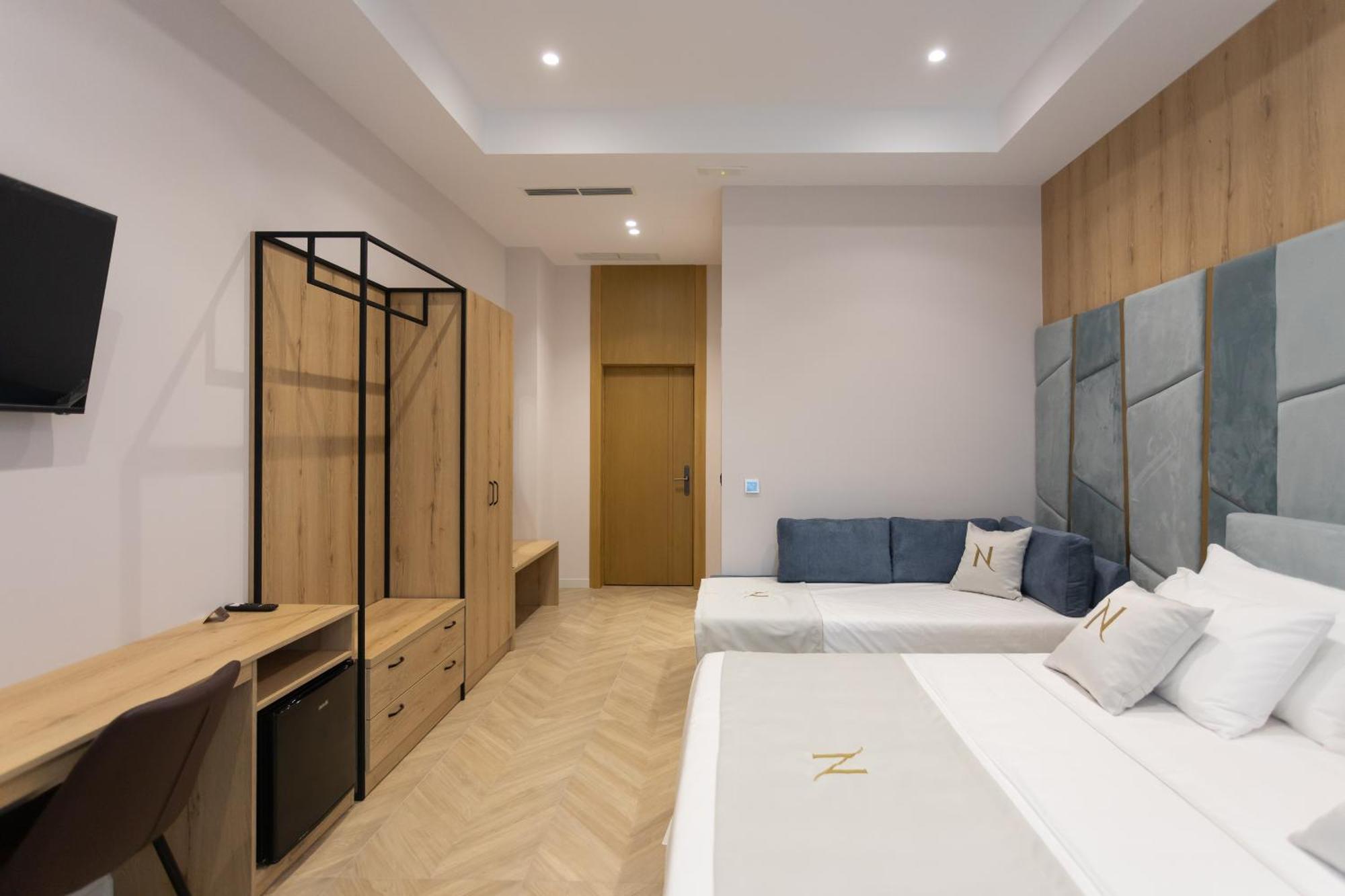 Nayel Hotel Durres Exterior photo