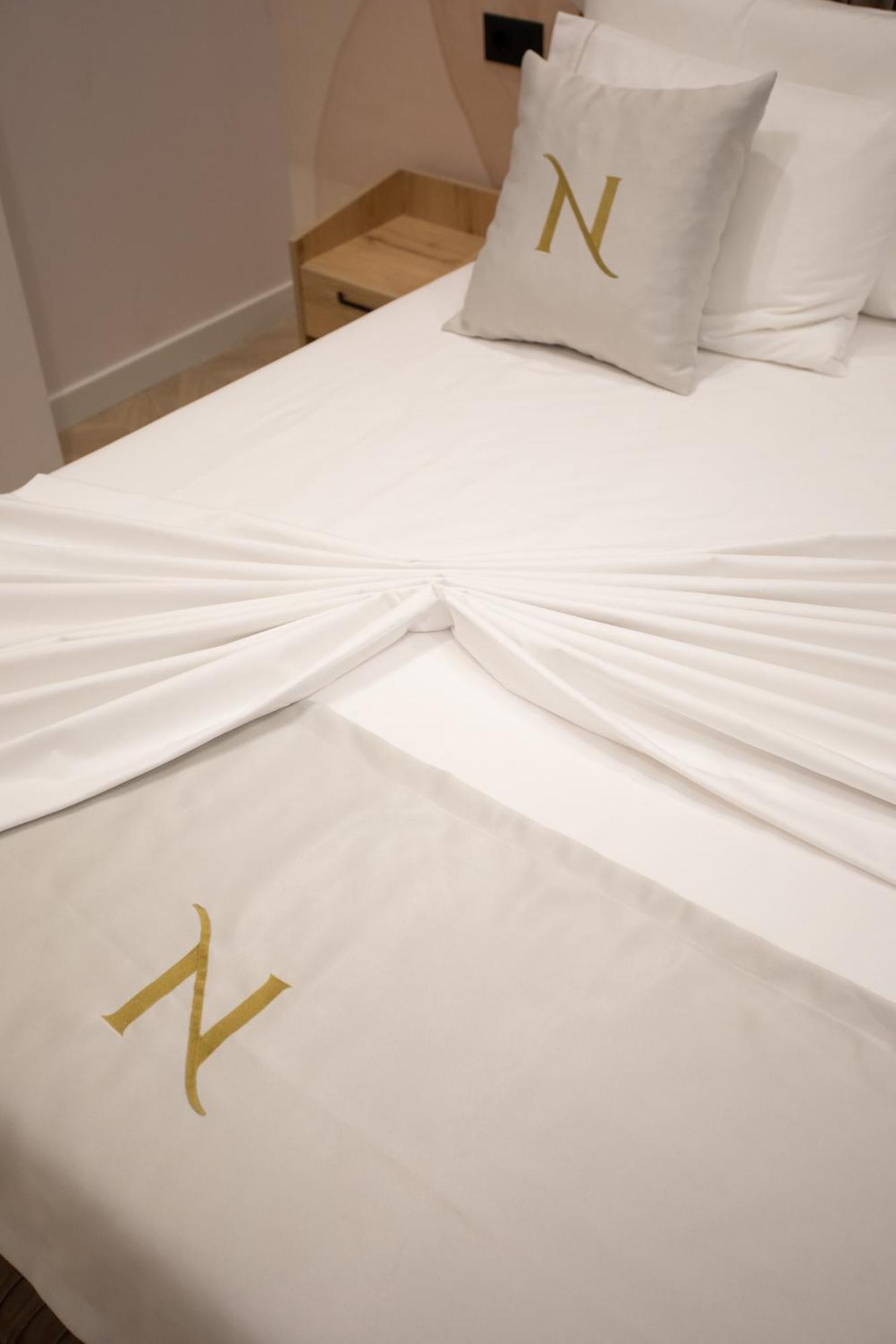 Nayel Hotel Durres Exterior photo